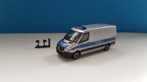094238 bb.jpg