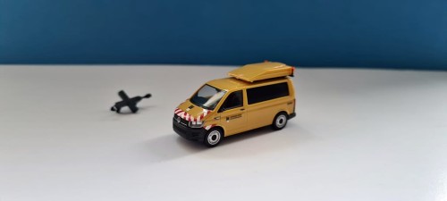 941822b.jpg