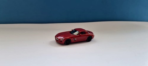 430784 b.jpg