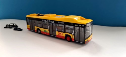 73043a.jpg