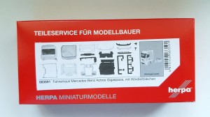 Herpa 083591 Kabina Mercedes Gigaspace z owiewkami