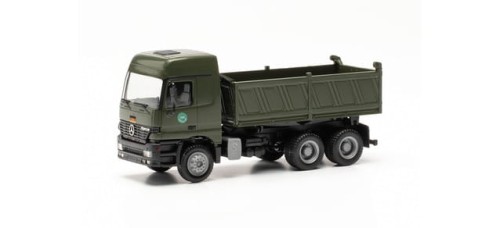 747004.jpg