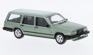 PCX870667 Volvo 740 Kombi light green metallic