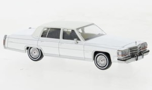 PCX870449 Cadillac Fleetwood Brougham white