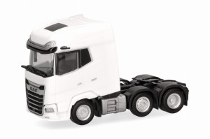 Herpa 318990 DAF XG+ 3-osiowy white