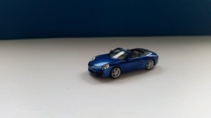 Herpa 038843 Porsche 911 Carrera 2 Cabrio, saphir blue metallic 1:87