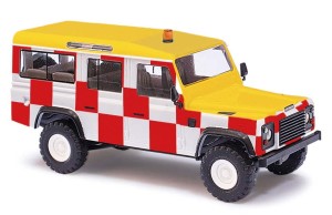 Busch 50362 Landrover Defender Airport England
